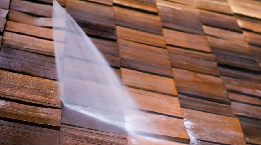 Expert flood damage restoration services in Shoshoni, WY
